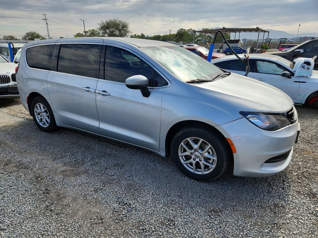 2C4RC1CG6PR516294 · 2023 CHRYSLER VOYAGER · 4/13