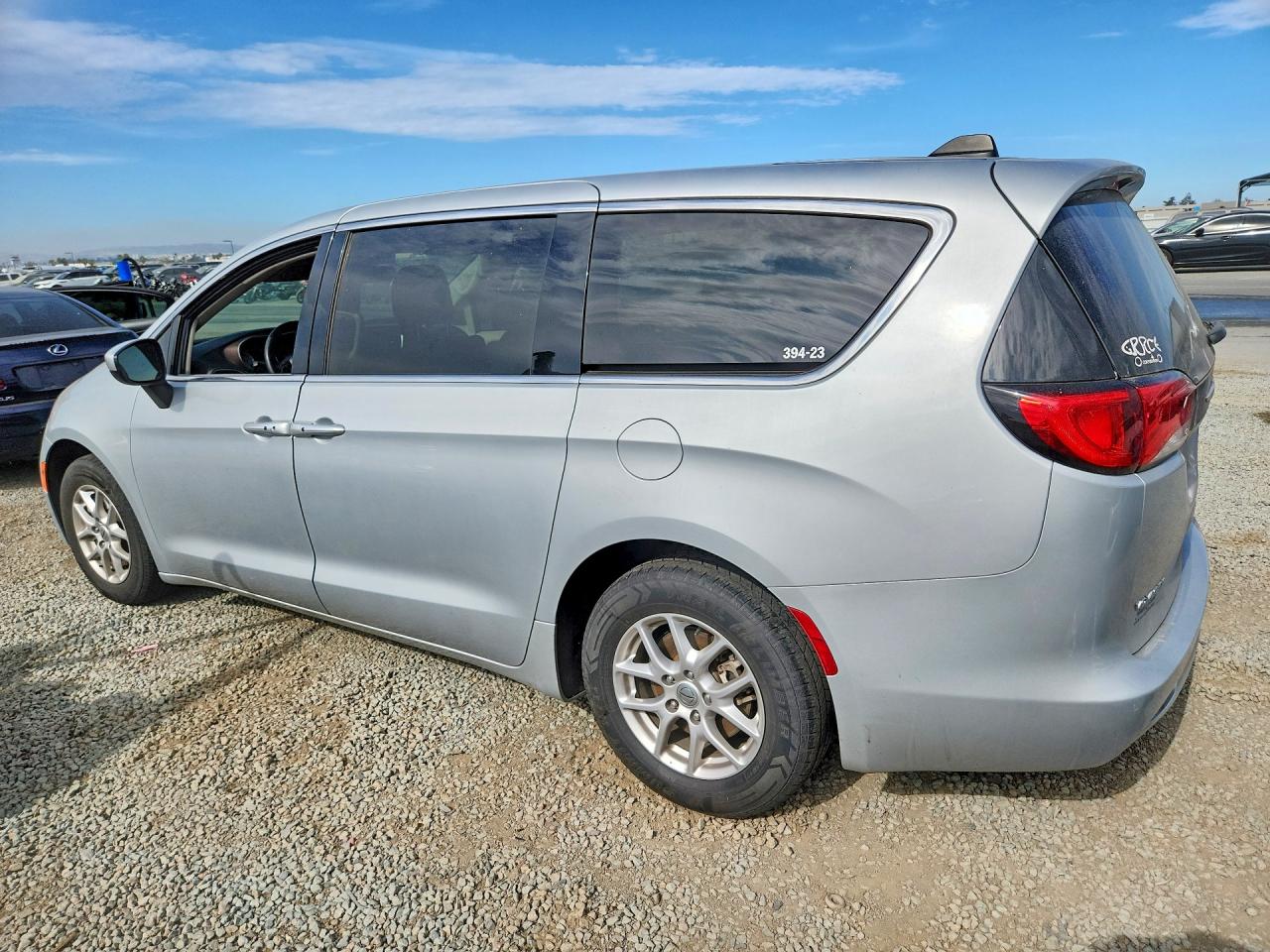 2C4RC1CG6PR516294 · 2023 CHRYSLER VOYAGER · 2/13