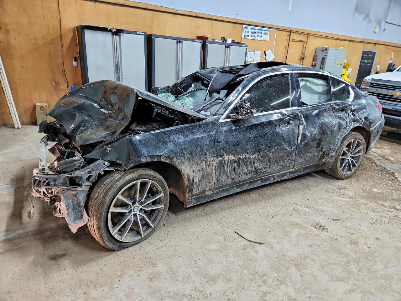 3MW5R7J0XL8B29891 · 2020 BMW 330XI