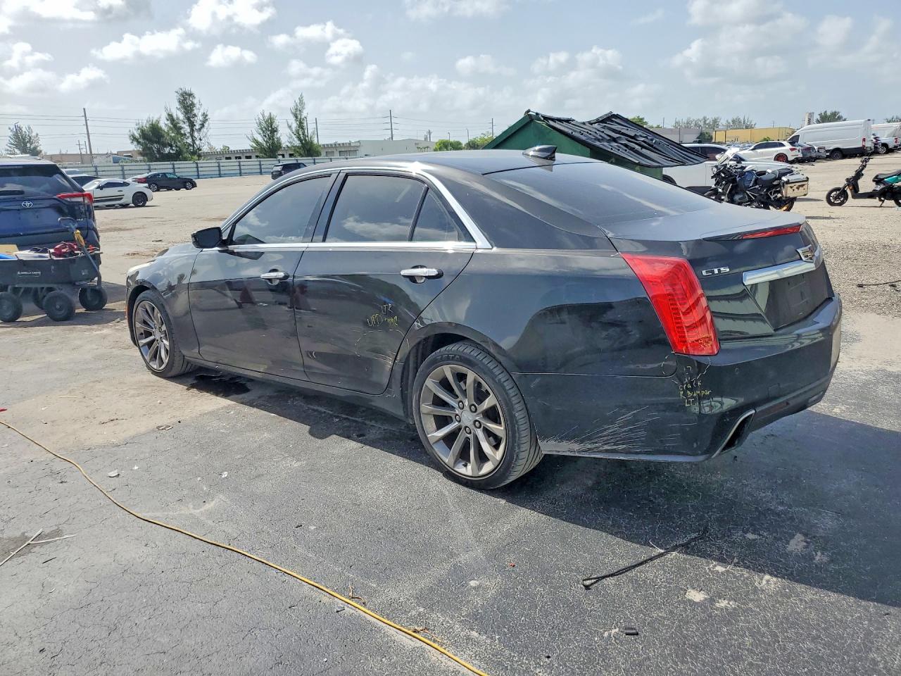 1G6AR5SX3J0178328 · 2018 CADILLAC CTS · 2/12