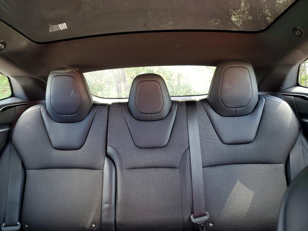 5YJSA1E29JF240012 · 2018 TESLA MODEL S · 10/14