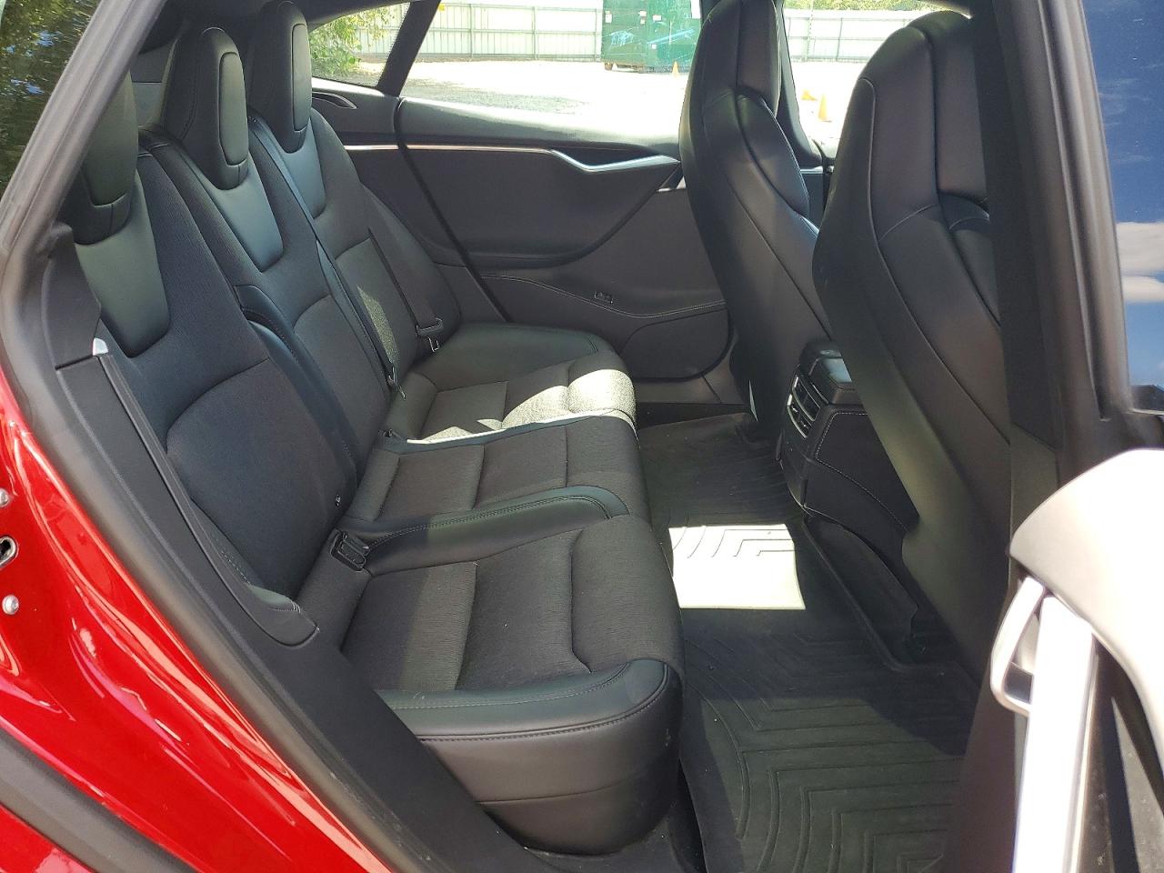5YJSA1E29JF240012 · 2018 TESLA MODEL S · 11/14