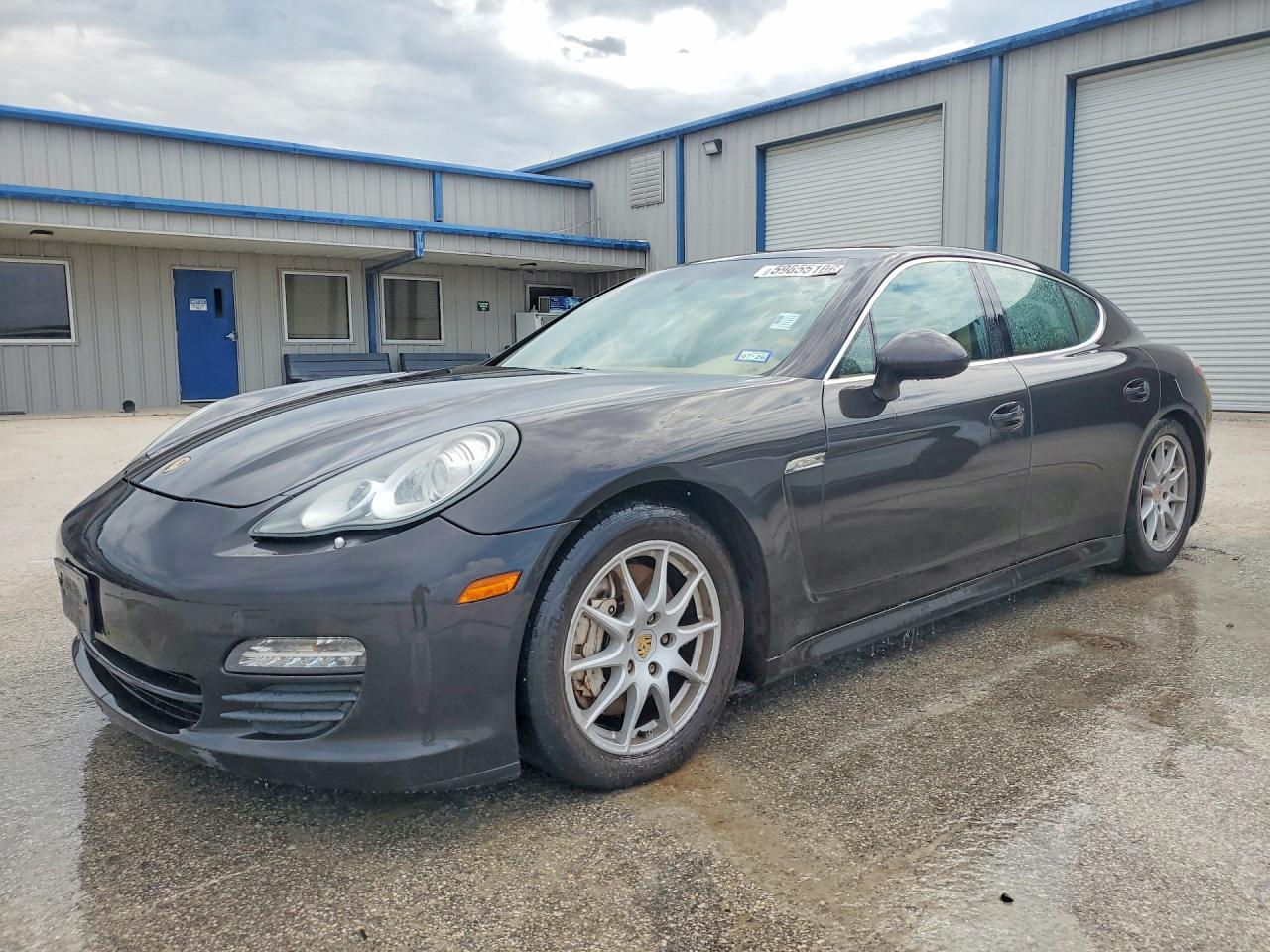 2011 PORSCHE PANAMERA