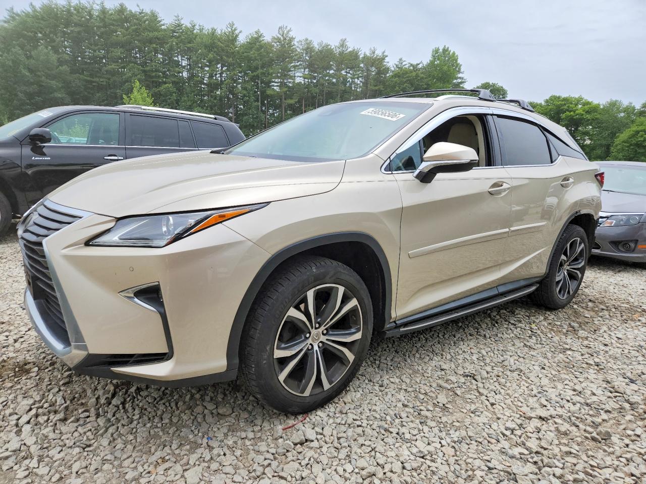 2T2BZMCA8HC085676 · 2017 LEXUS RX 350