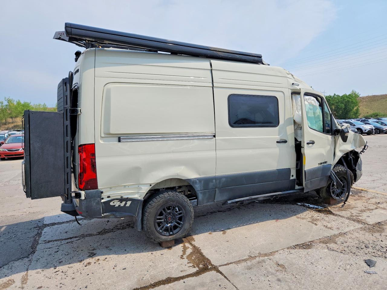 W1W4NBVY0RT177399 · 2024 MERCEDES-BENZ SPRINTER · 3/13