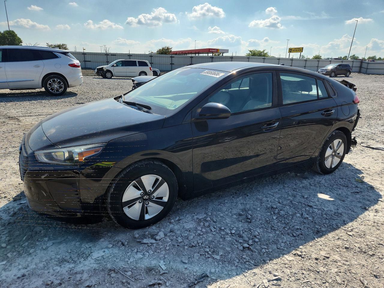 KMHC65LC8HU038817 · 2017 HYUNDAI IONIQ