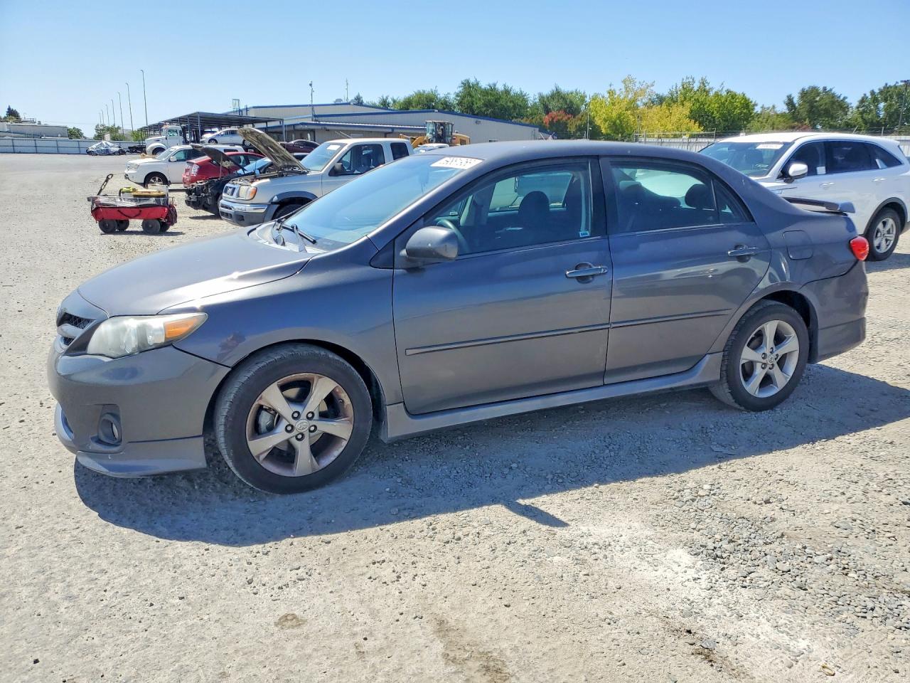 5YFBU4EE5CP013068 · 2012 TOYOTA COROLLA