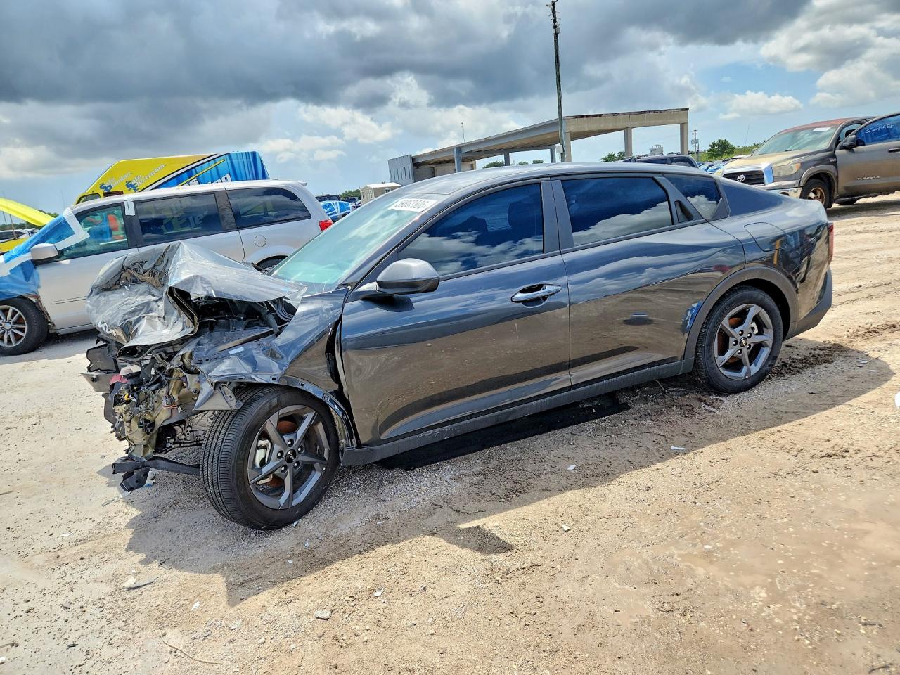3KPFT4DEXSE102396 · 2025 KIA K4