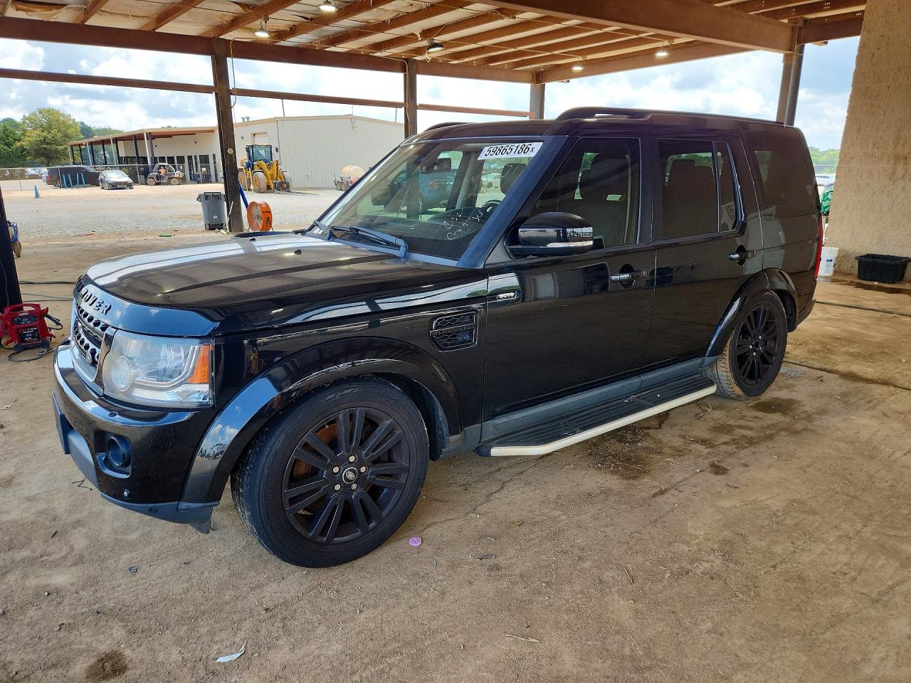 SALAK2V64FA776019 · 2015 LAND ROVER LR4