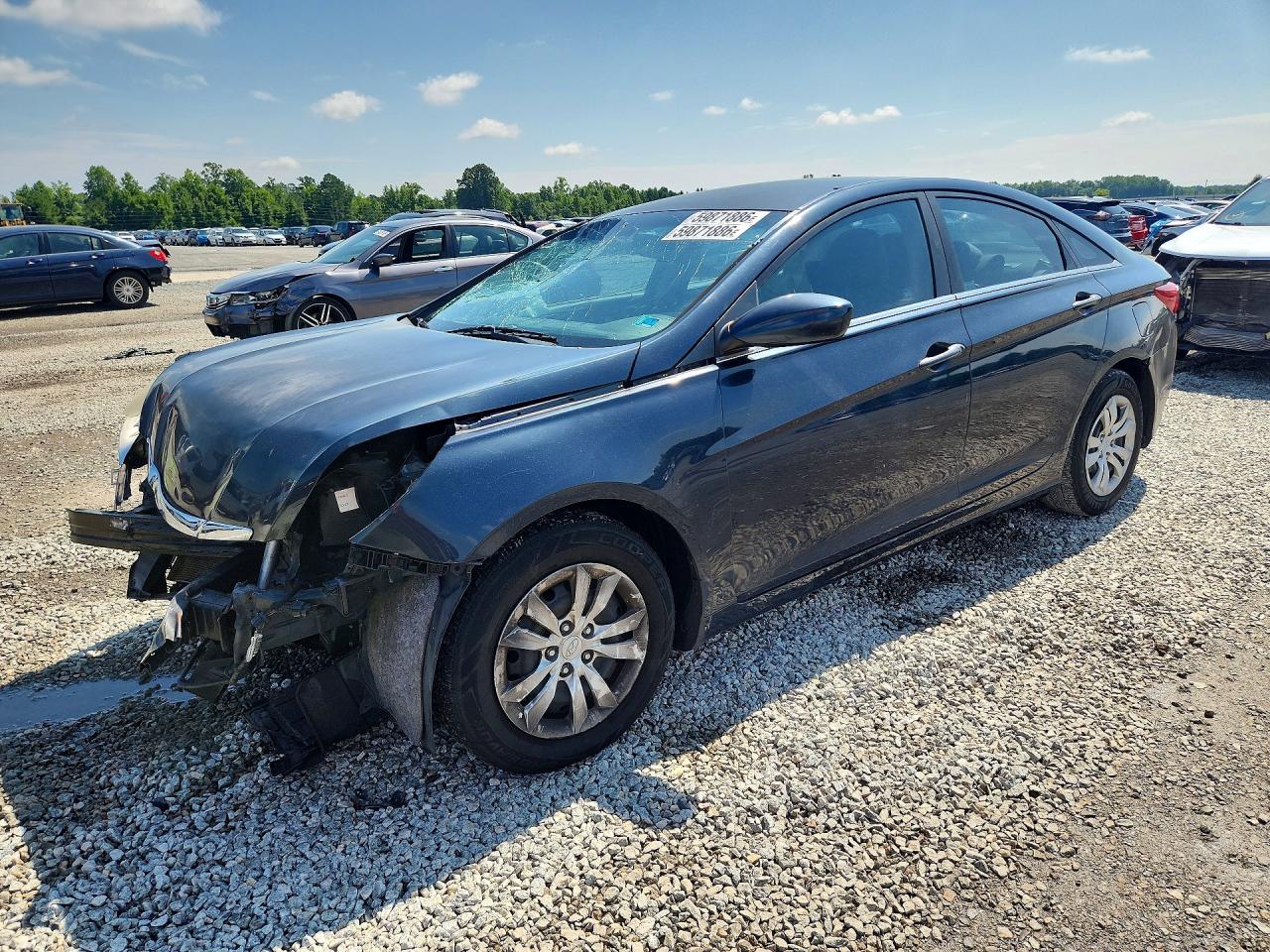 5NPEB4AC4BH274825 · 2011 HYUNDAI SONATA