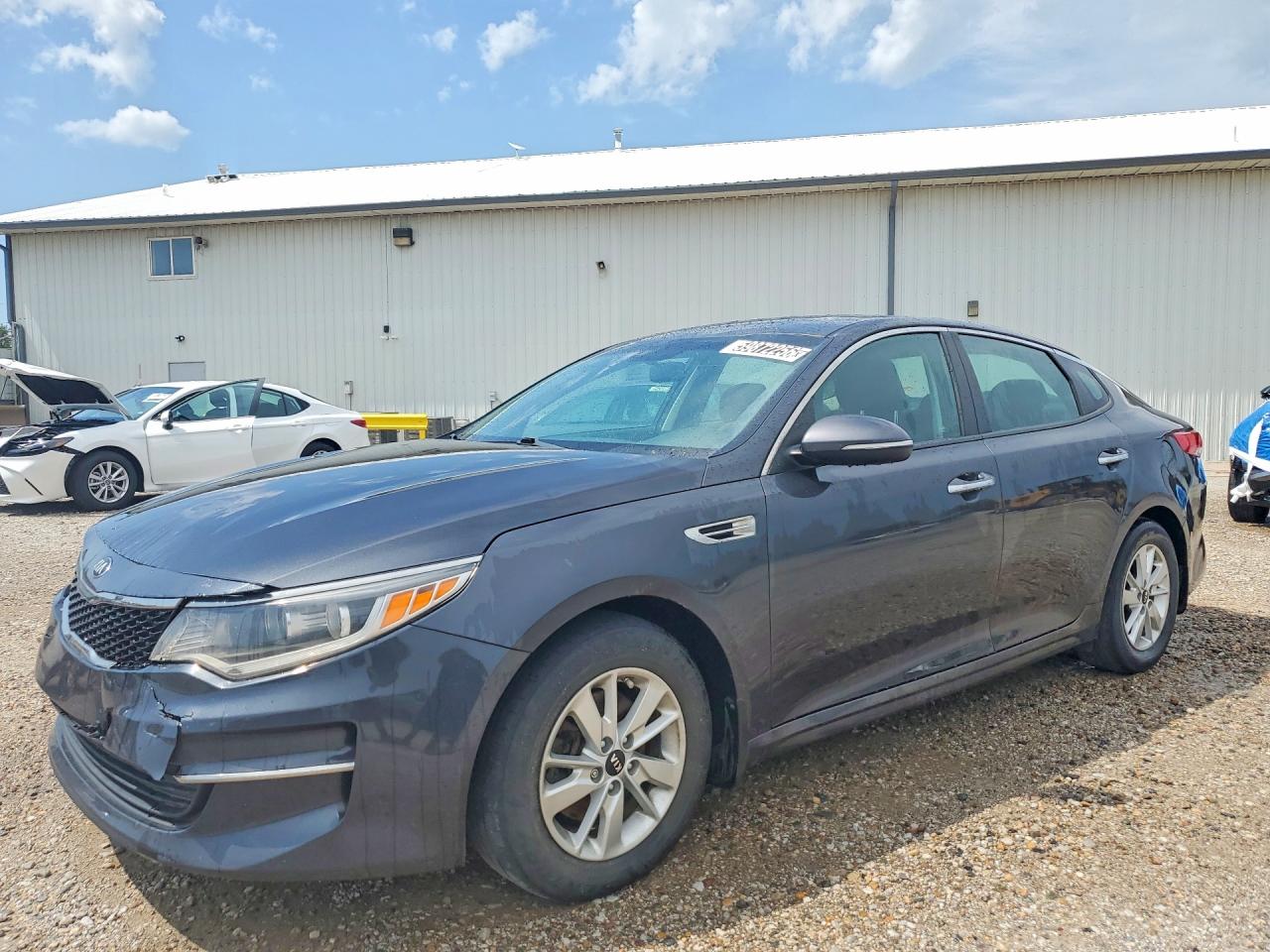 KNAGT4L34H5156136 · 2017 KIA OPTIMA