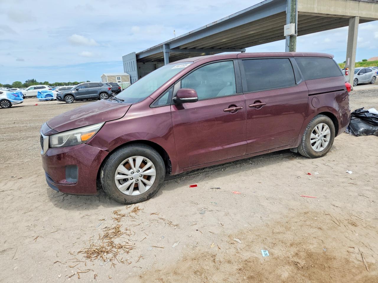 KNDMB5C16H6241163 · 2017 KIA SEDONA