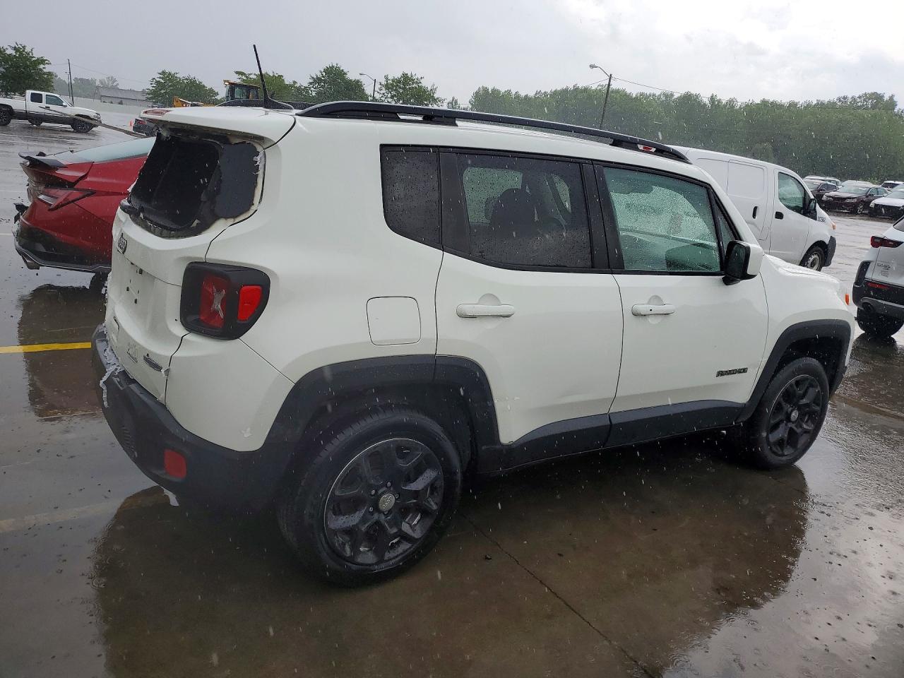 ZACCJBBB8JPH41402 · 2018 JEEP RENEGADE · 3/12