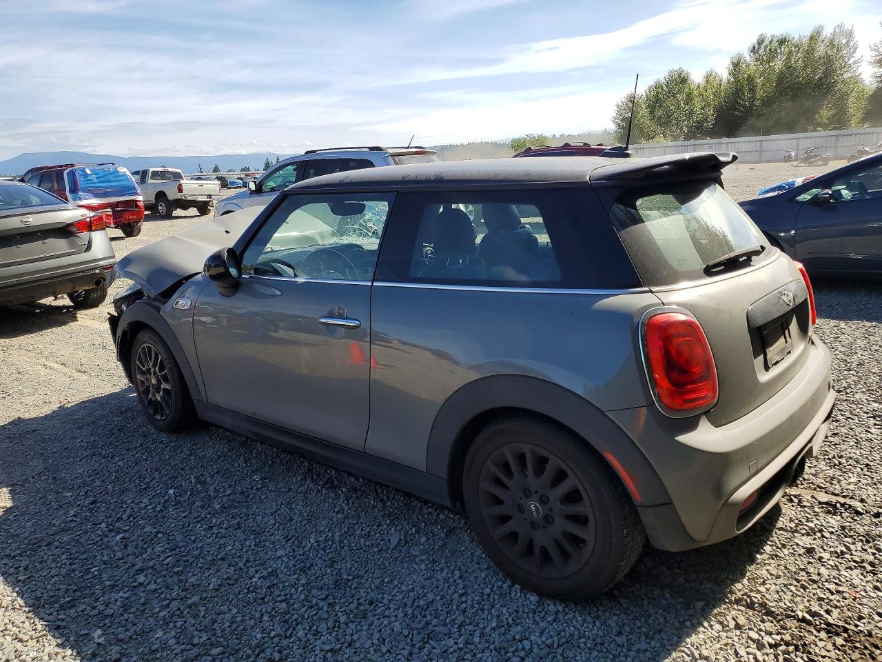 WMWXP7C55F2A60749 · 2015 MINI COOPER · 2/14