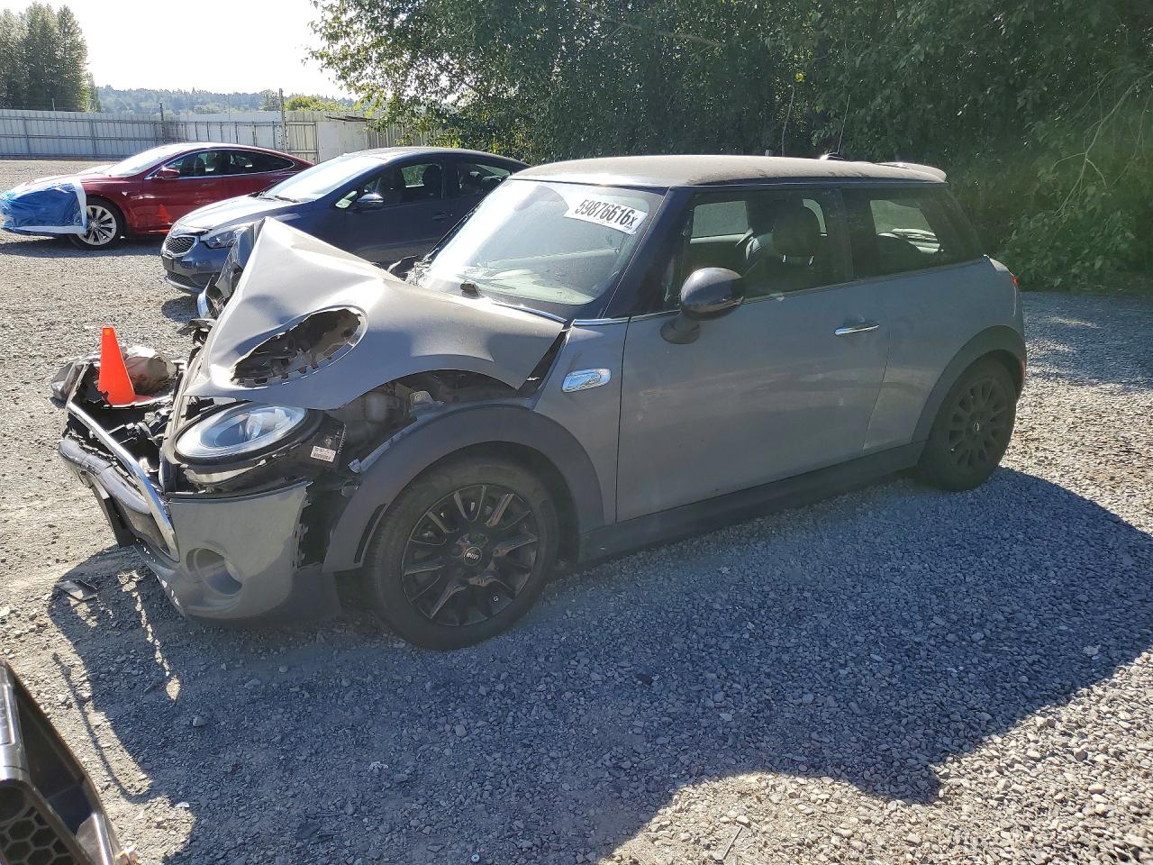 2015 MINI COOPER