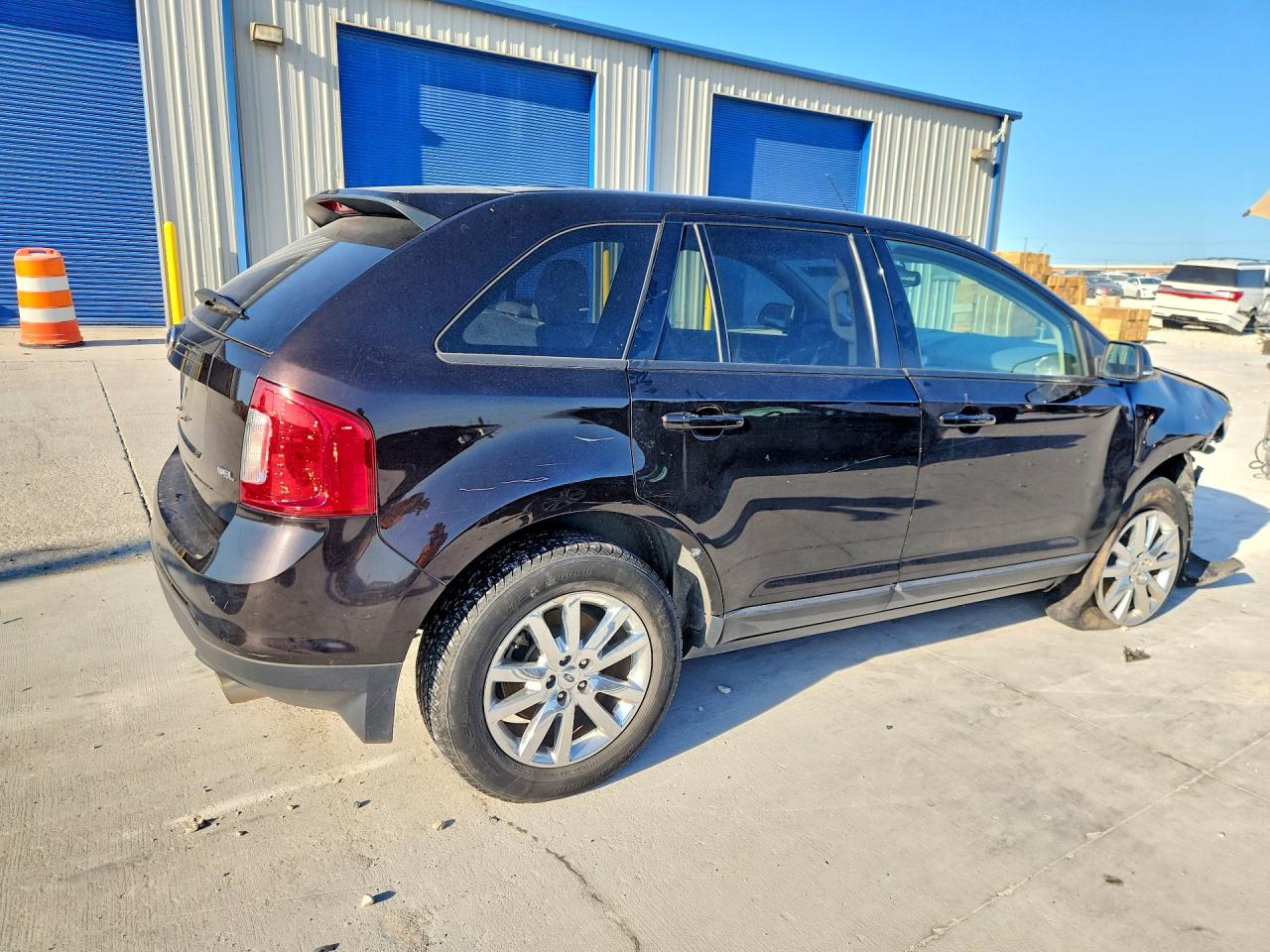 2FMDK3JC0DBE11176 · 2013 FORD EDGE · 3/13