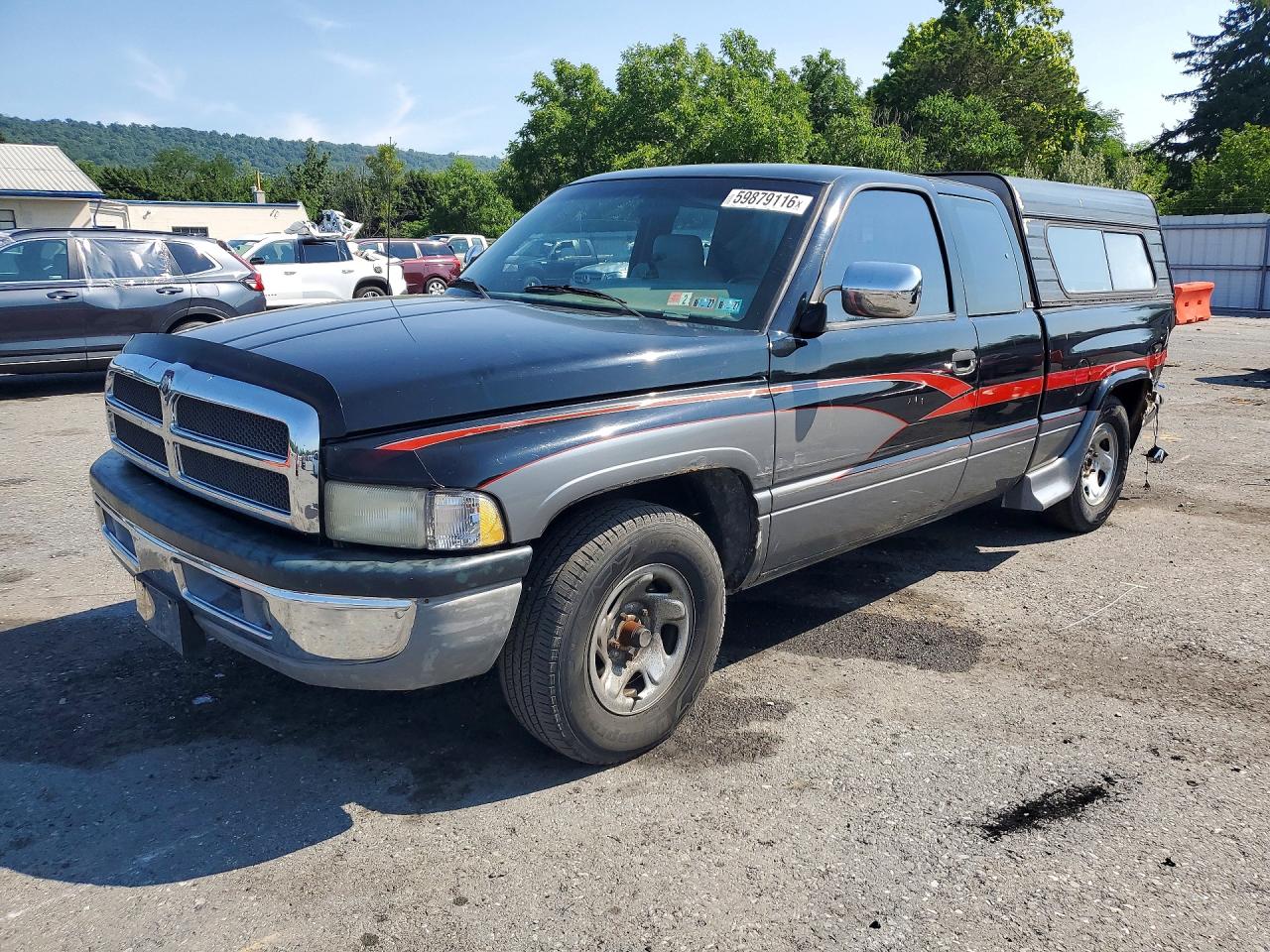 3B7HC13Z4TG160912 · 1996 DODGE RAM 1500