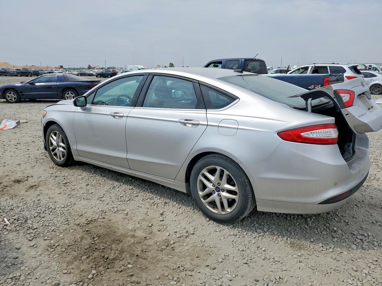 3FA6P0H70GR239636 · 2016 FORD FUSION · 2/12
