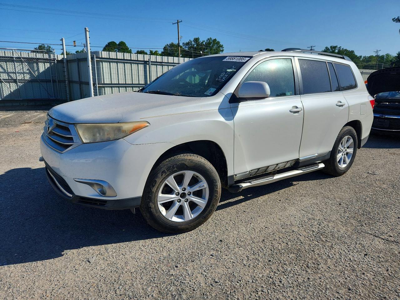 5TDZK3EHXBS046338 · 2011 TOYOTA HIGHLANDER