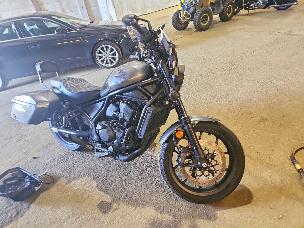 JH2SC8757SK000284 · 2025 HONDA CMX1100