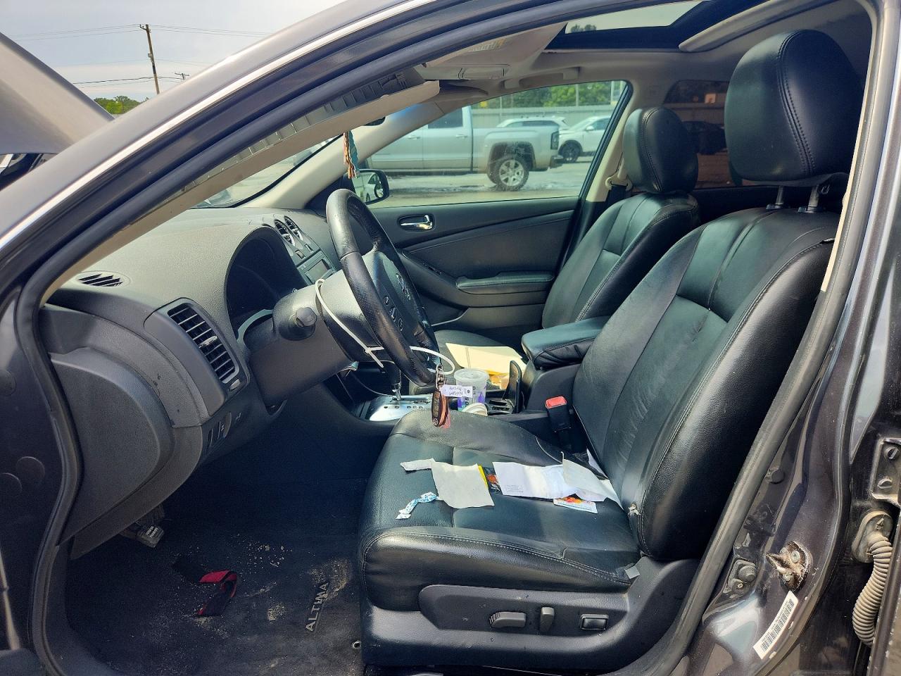 1N4AL2AP7AN492491 · 2011 NISSAN ALTIMA · 7/12