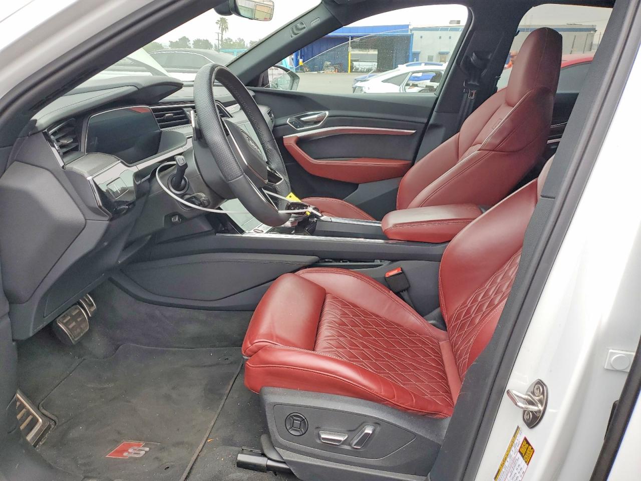 WA1BCBGE3RB045510 · 2024 AUDI SQ8 E-TRON · 7/14