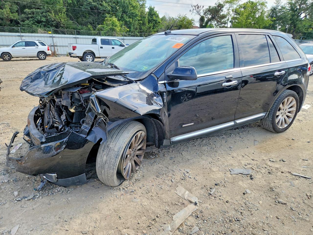2LMDJ8JK1BBJ31016 · 2011 LINCOLN MKX