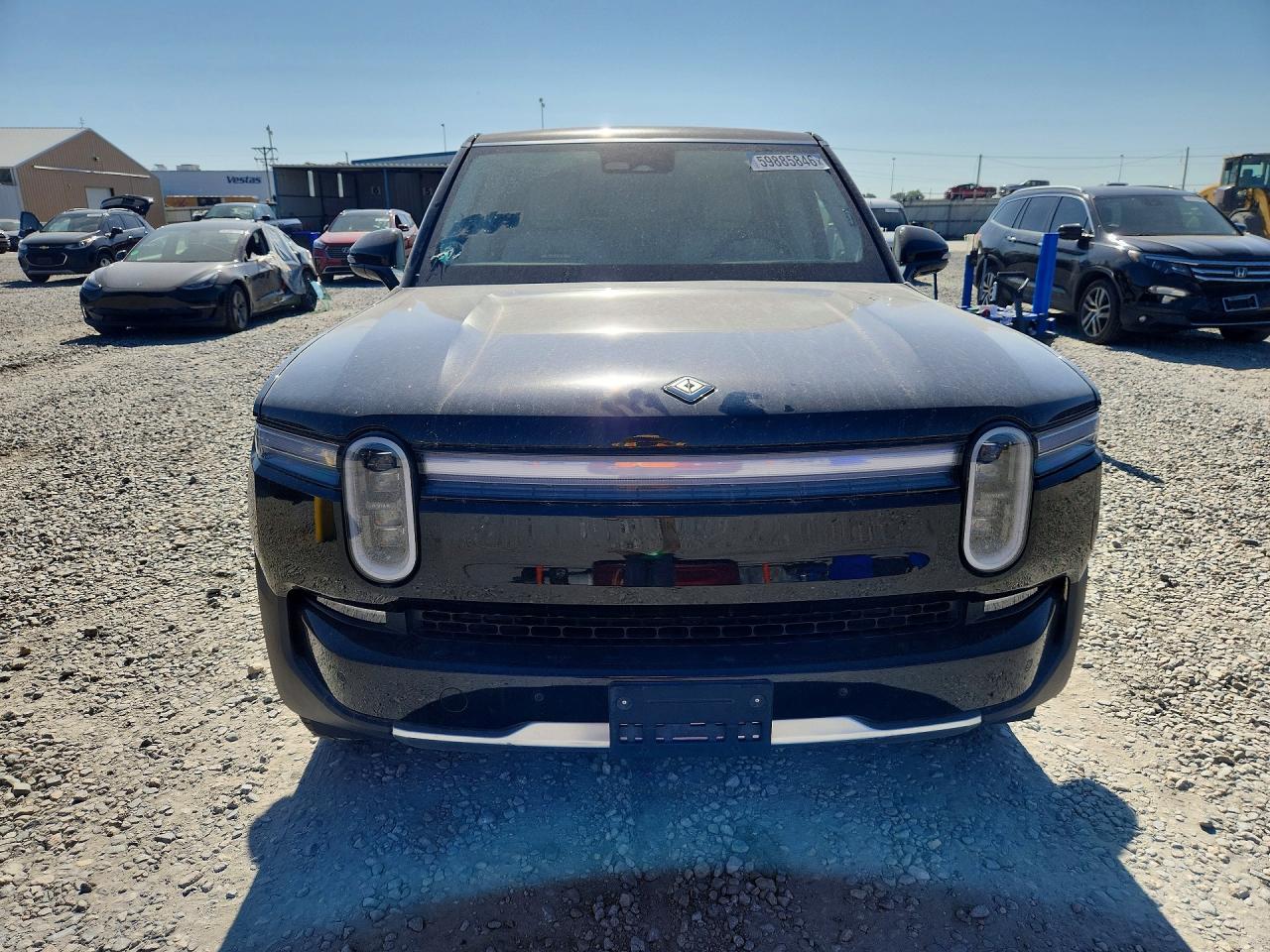 7PDSGBBA8SN053548 · 2025 RIVIAN R1S · 5/14