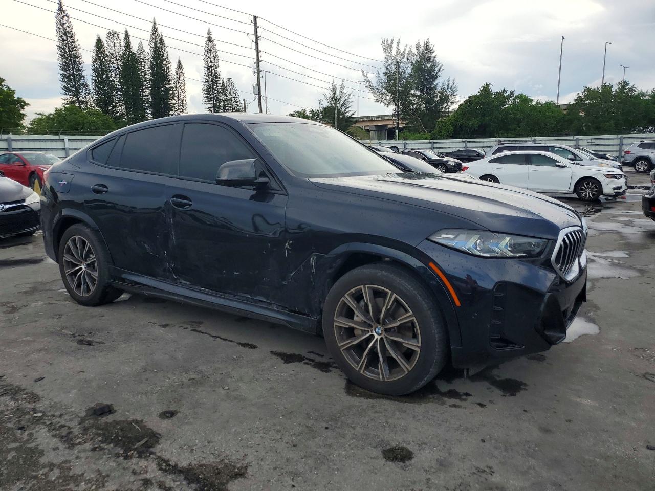 5UX33EX08R9V08764 · 2024 BMW X6 · 4/12