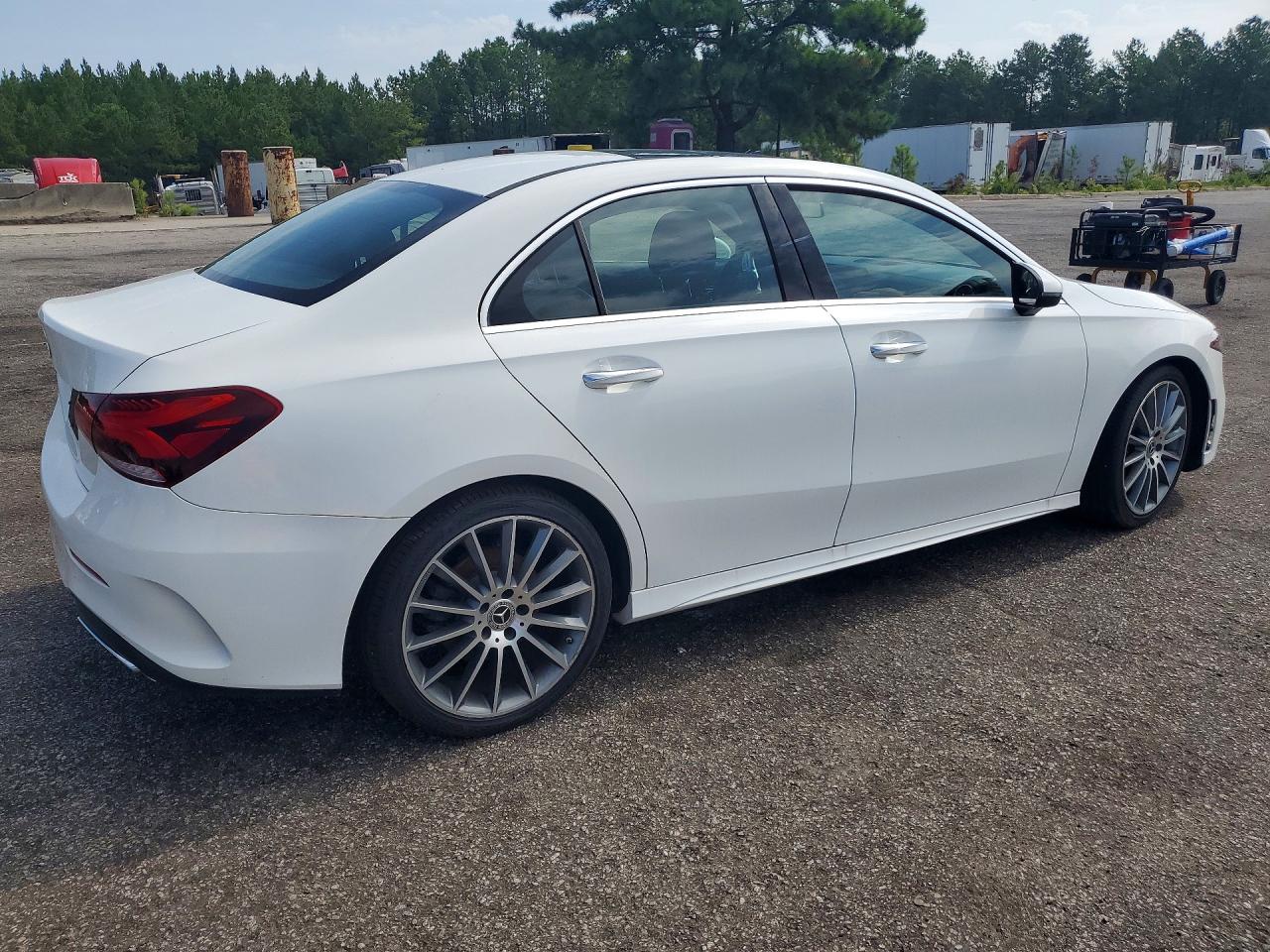 WDD3G4EB3KW005645 · 2019 MERCEDES-BENZ A · 3/12