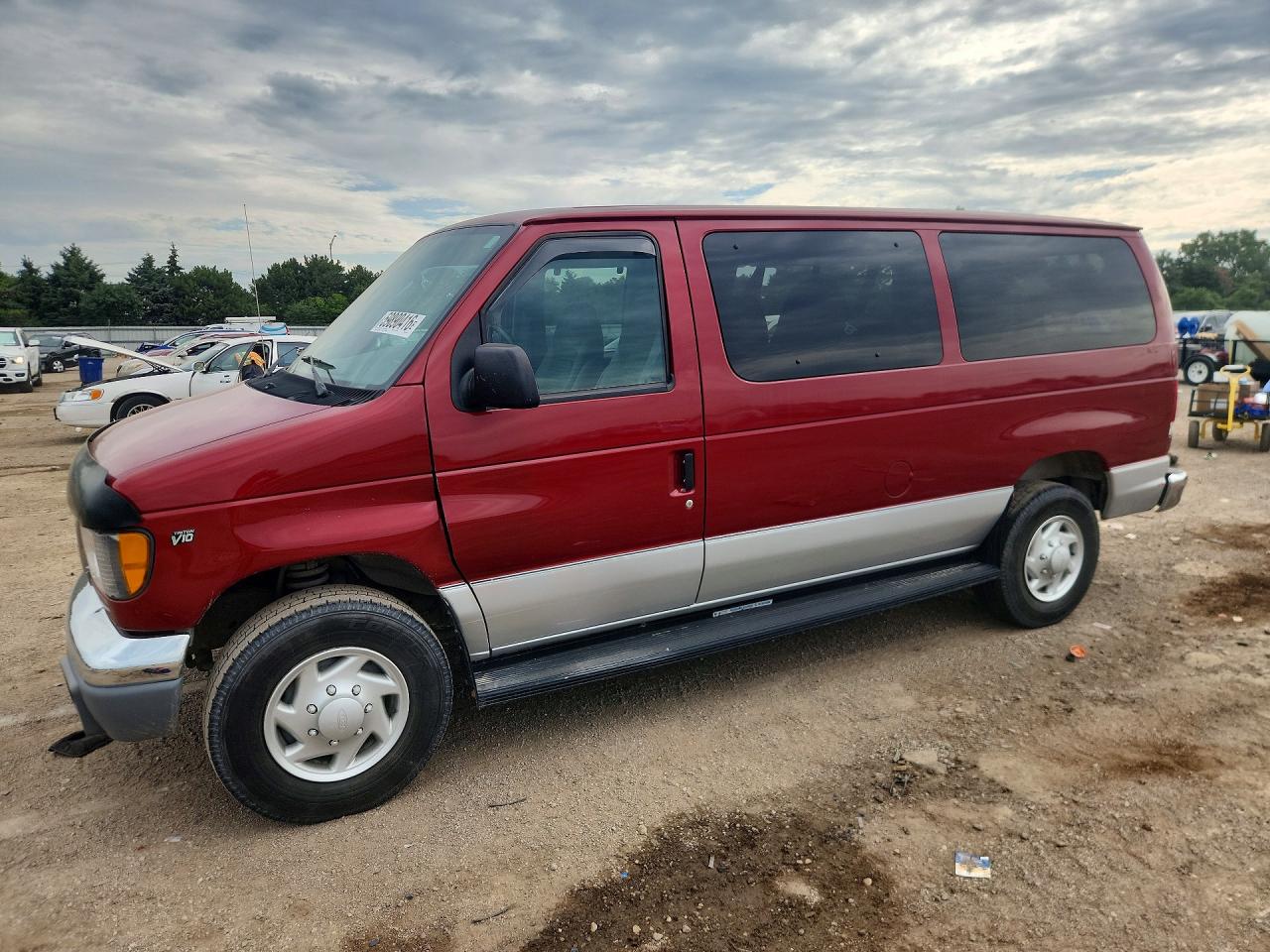 1FMNE31S0YHA94883 · 2000 FORD ECONOLINE