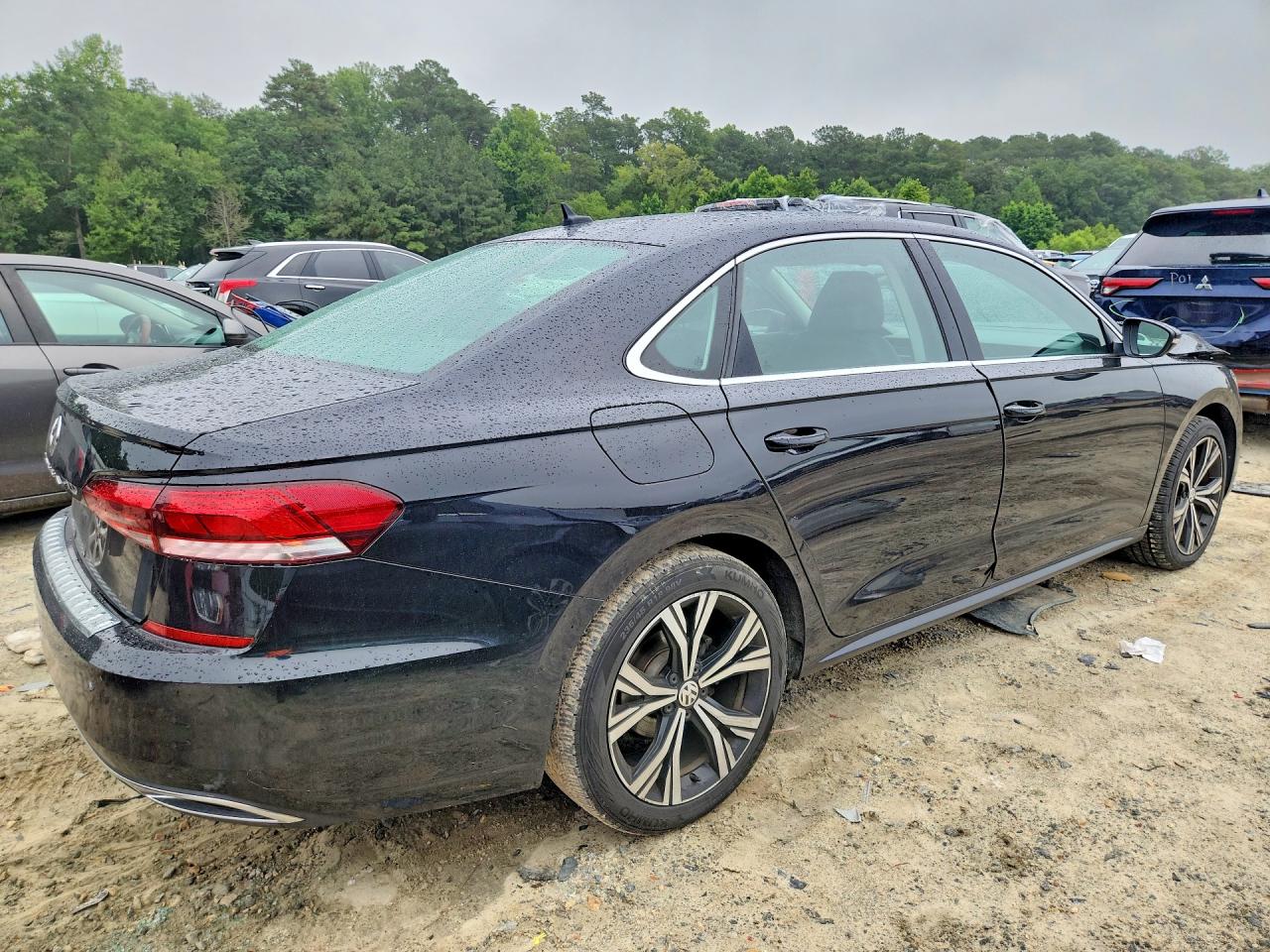 1VWSA7A3XMC015548 · 2021 VOLKSWAGEN PASSAT · 3/12