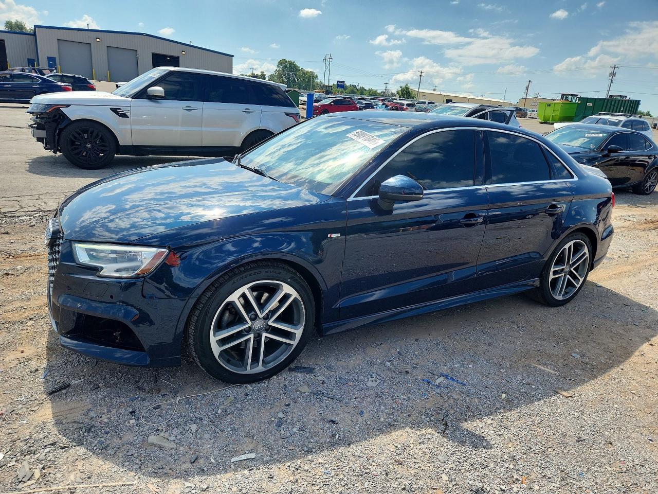 WAUJ8GFFXJ1060829 · 2018 AUDI A3