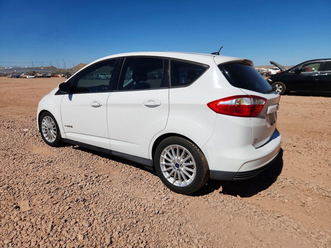 1FADP5AU6FL115114 · 2015 FORD C-MAX · 2/12