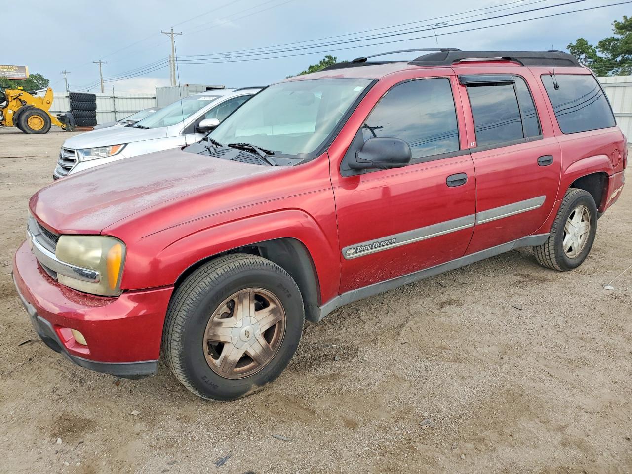1GNES16S326126097 · 2002 CHEVROLET TRAILBLAZER