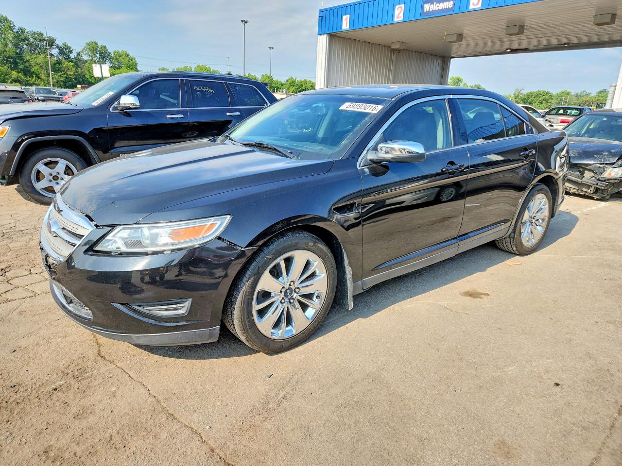 1FAHP2FW7BG149026 · 2011 FORD TAURUS
