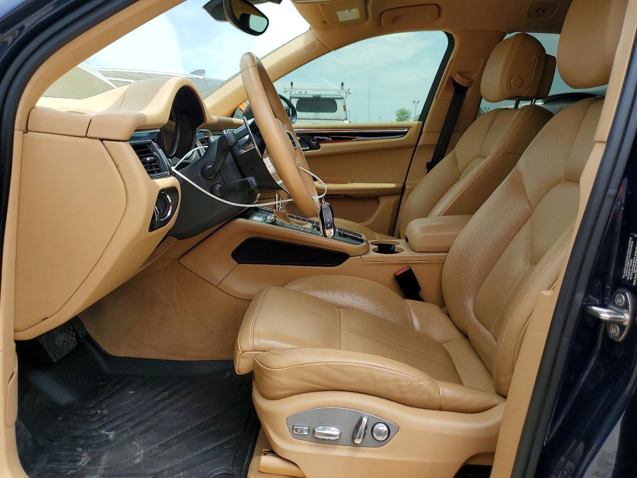 WP1AB2A52FLB52324 · 2015 PORSCHE MACAN · 7/14