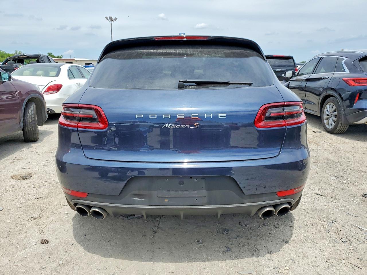WP1AB2A52FLB52324 · 2015 PORSCHE MACAN · 6/14