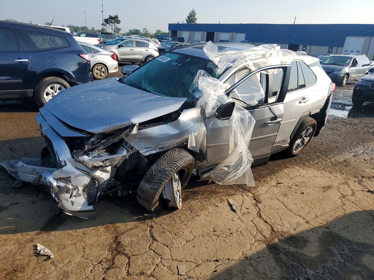 4T3RWRFV5SU190633 · 2025 TOYOTA RAV4 HYBRID