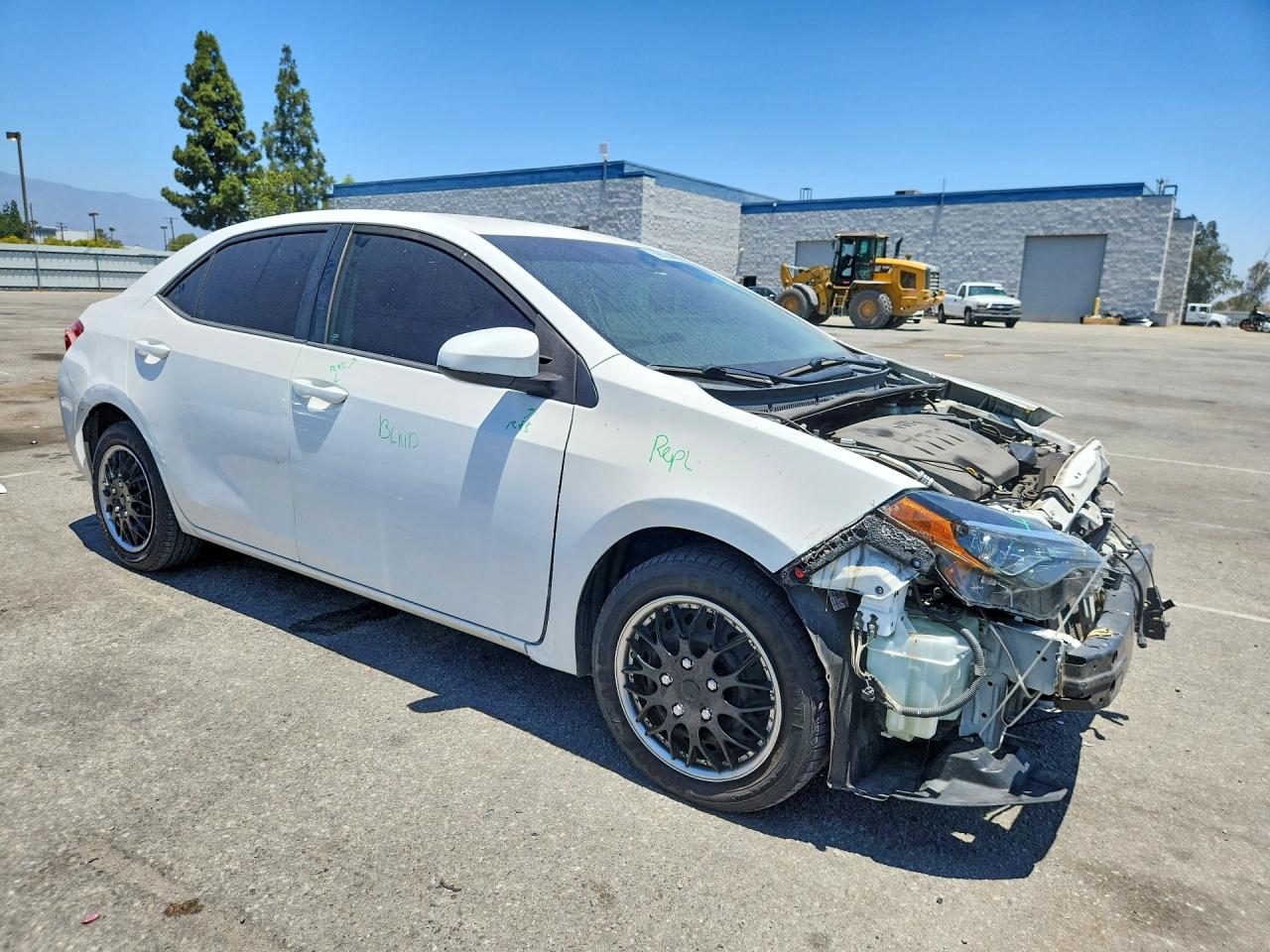2T1BURHE2JC972014 · 2018 TOYOTA COROLLA · 4/13