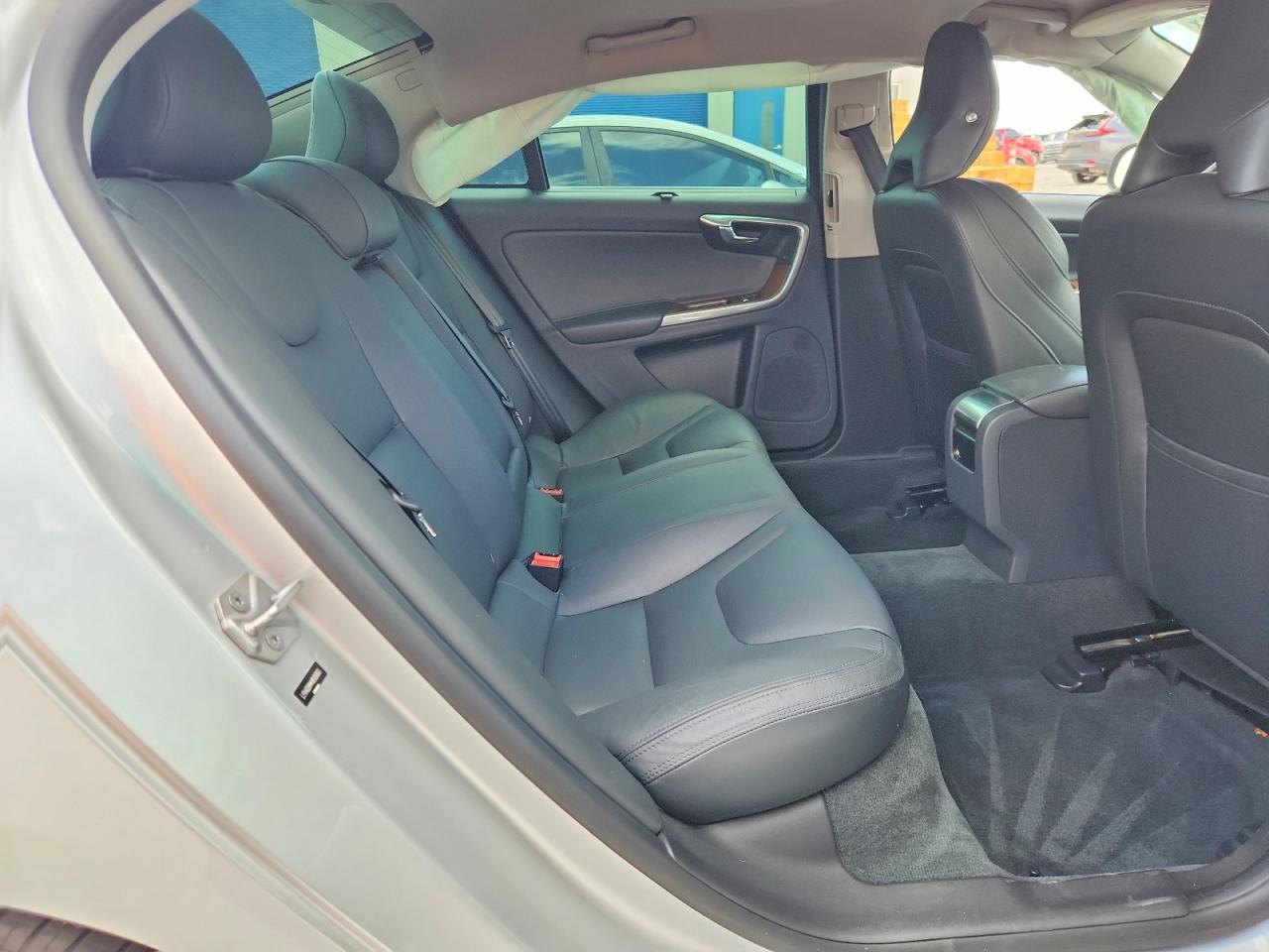 LYV402HM4HB126963 · 2017 VOLVO S60 · 10/13