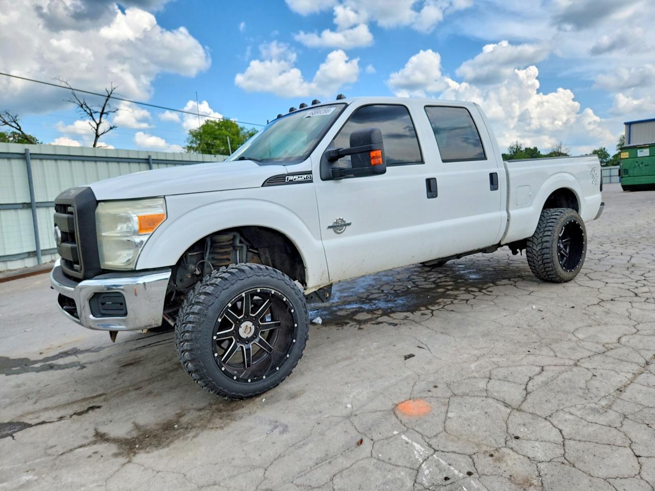 1FT7W2BT1BEA76235 · 2011 FORD F250
