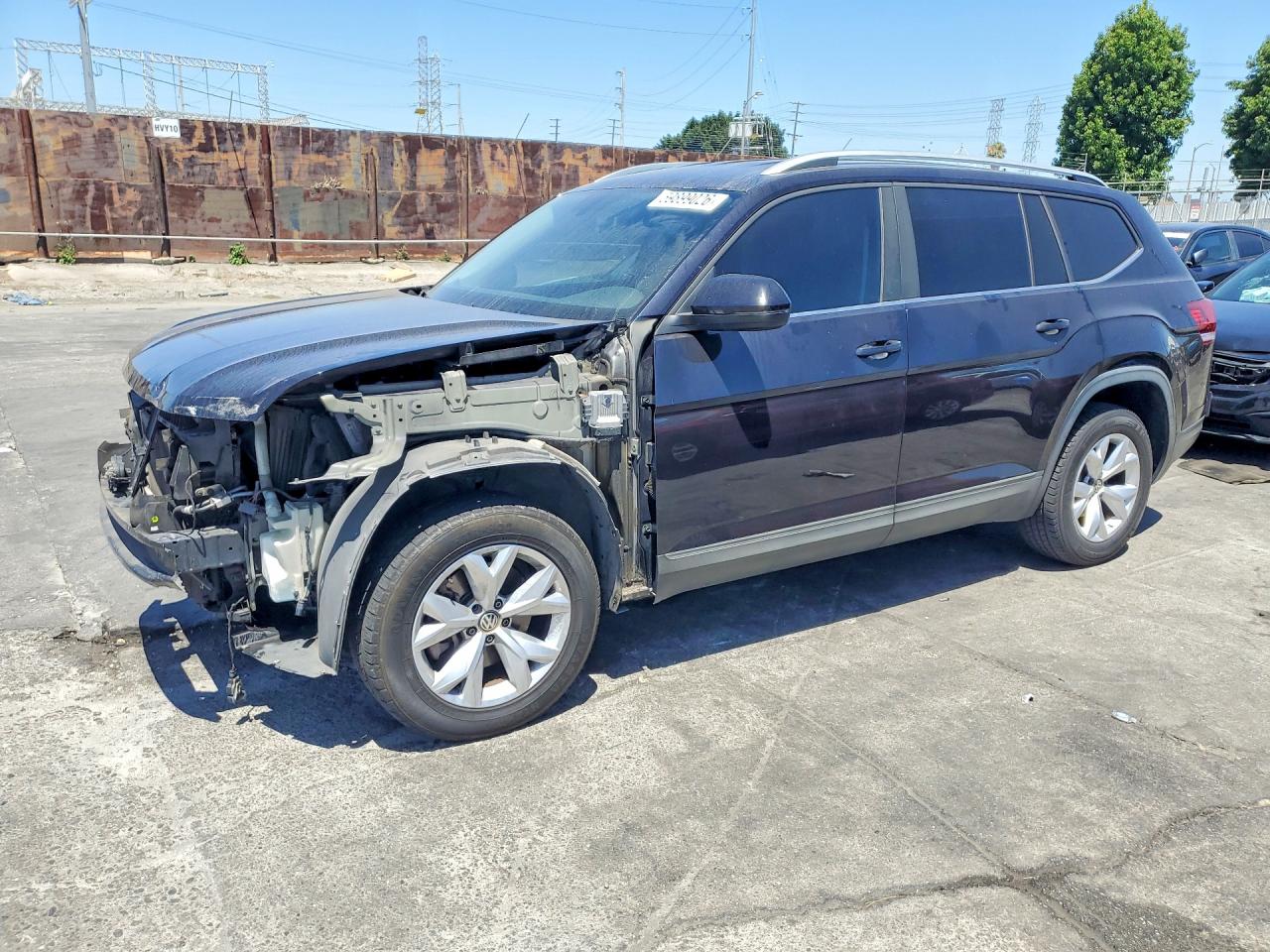 1V2CR2CA9JC565297 · 2018 VOLKSWAGEN ATLAS