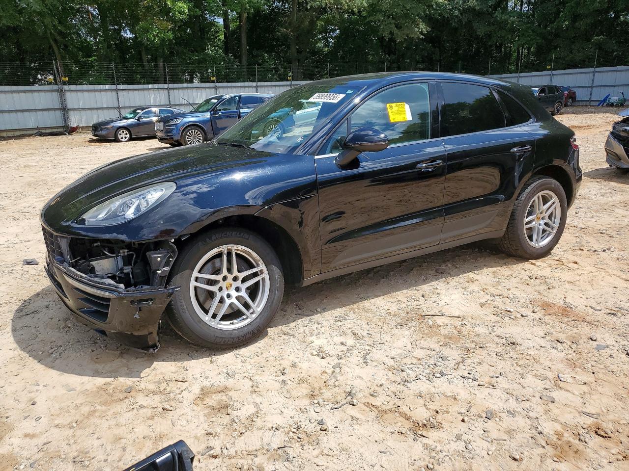 2017 PORSCHE MACAN