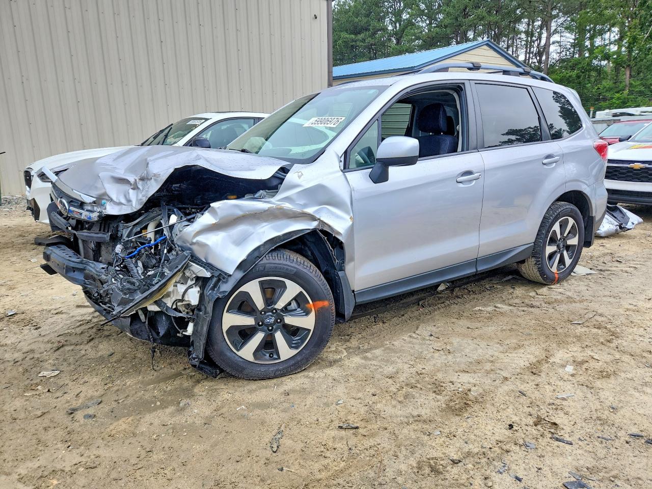 JF2SJAGC2HH454549 · 2017 SUBARU FORESTER