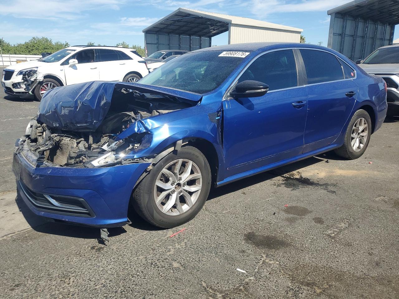 1VWAT7A32GC042026 · 2016 VOLKSWAGEN PASSAT
