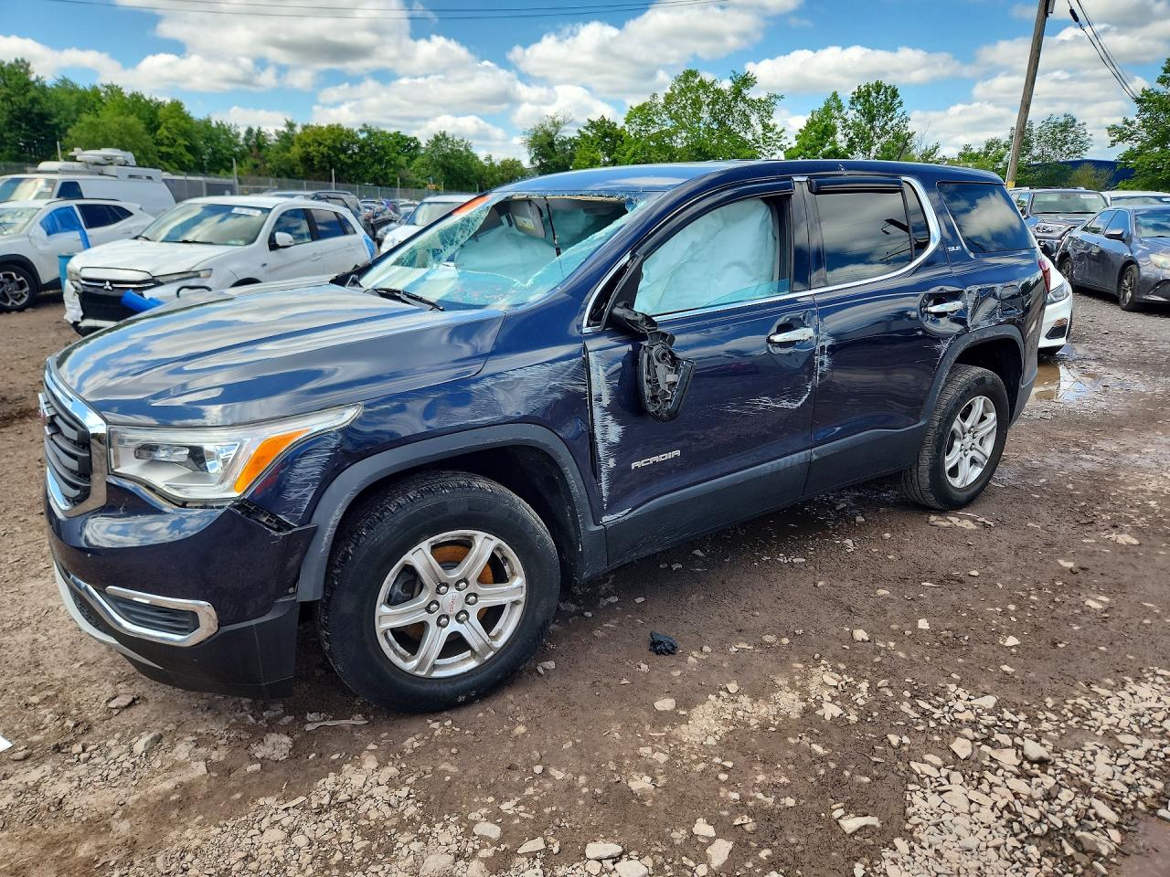 1GKKNRLA6JZ199866 · 2018 GMC ACADIA