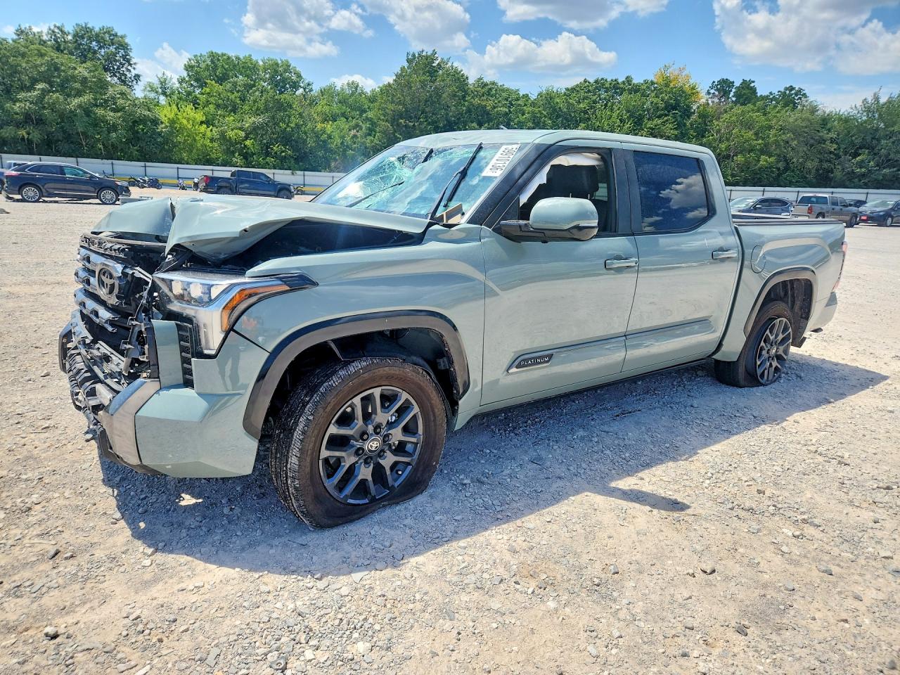5TFNA5DBXTX372579 · 2026 TOYOTA TUNDRA