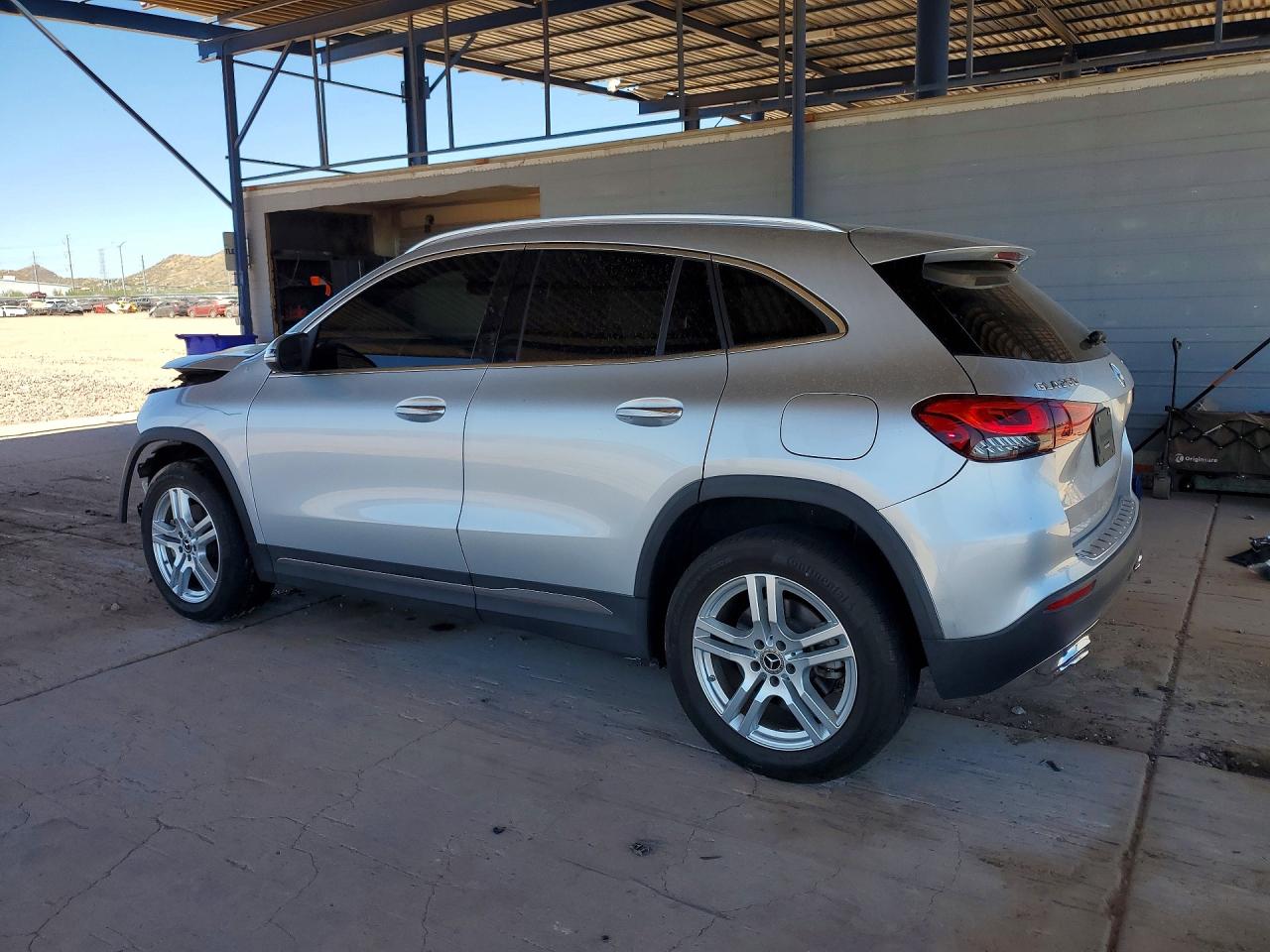 W1N4N4HB3MJ142738 · 2021 MERCEDES-BENZ GLA · 2/14