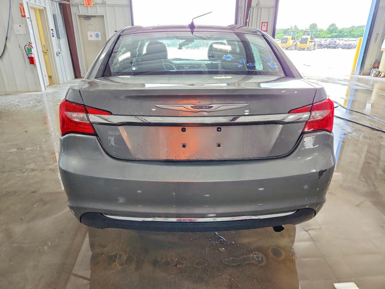 1C3CCBAB4DN669210 · 2013 CHRYSLER 200 · 6/12